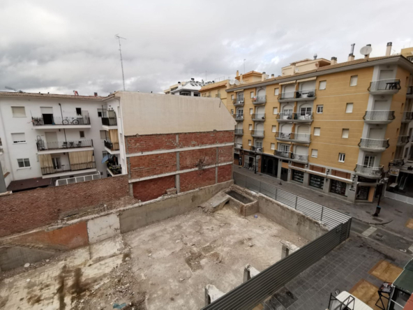 R4662139 01