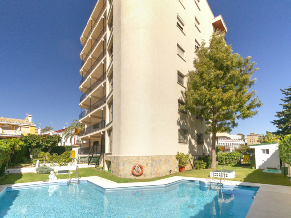 R5166496 01
