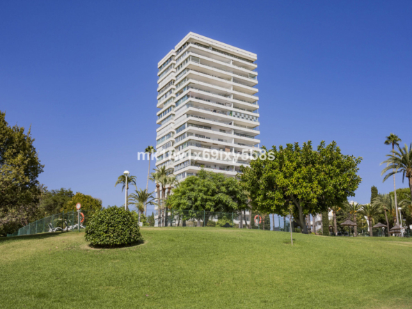 KLA0250813 01