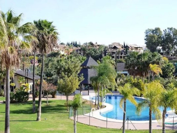 R5062618 01