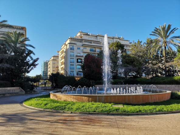 R5333404 01
