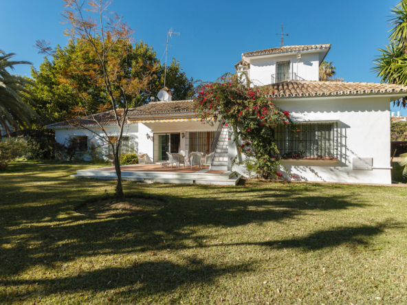 R5204800 01