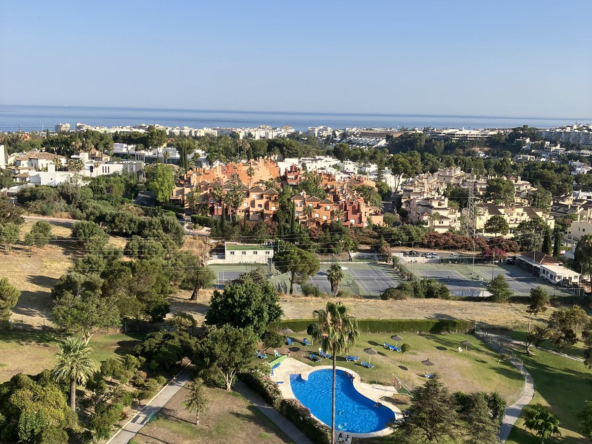 R5427583 01