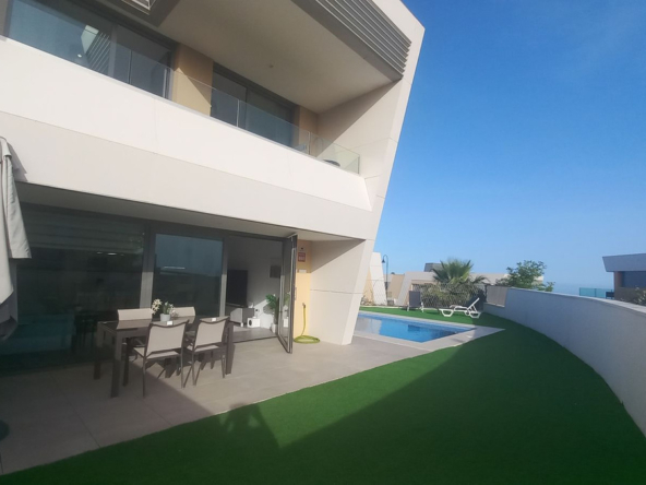 R5354323 01