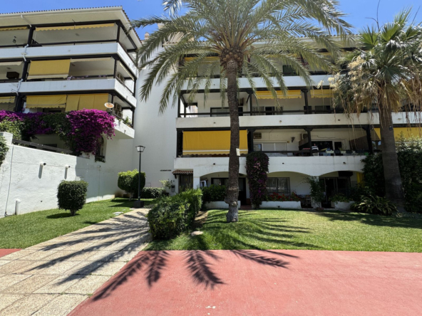 R5447584 01