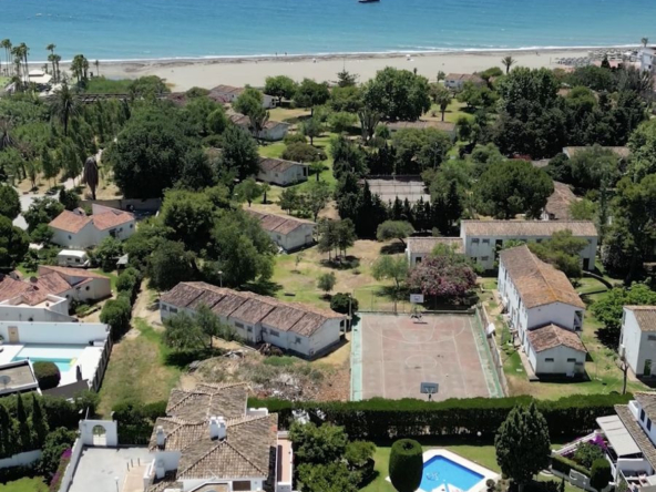 R5463121 01