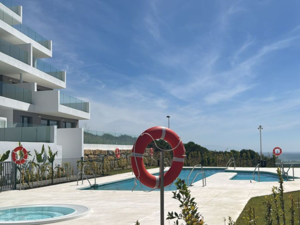 R5463133 01