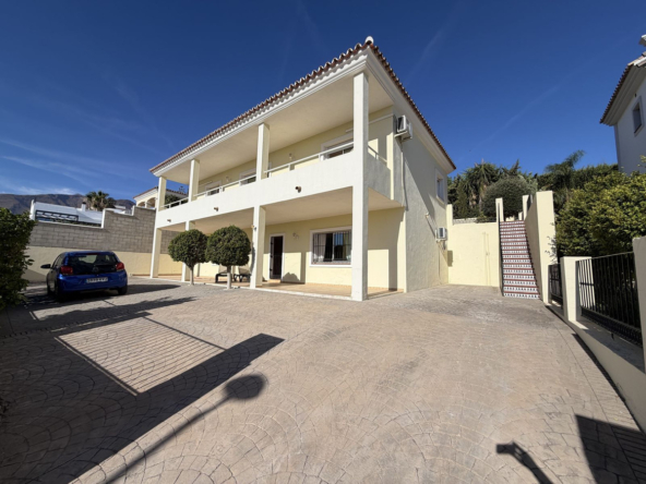 R5495053 01