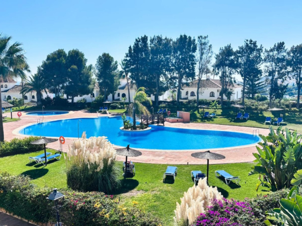 R5520967 01